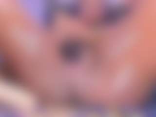 Live cam show with begoniia - Erotic Dance on StripNow