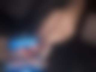 Makeucum2112's Live Sex Cam Show