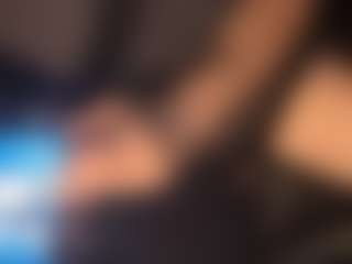 Makeucum2112's Live Sex Cam Show