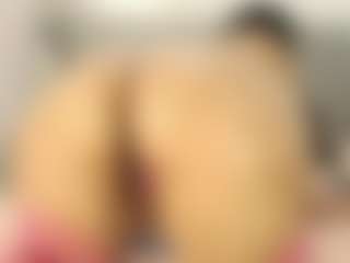 Live cam show with sacha-malala - Nipple Piercings on Dolls Live