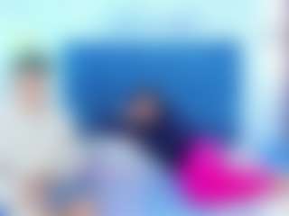 ALISA and ricardo's Live Sex Cam Show