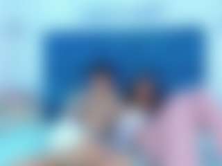 Live cam show with ALISA and ricardo - Submissive on fapnchat