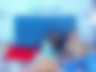 Live cam show with ALISA and ricardo - Brown Hair on Camsoda
