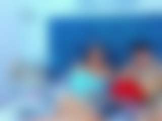 Live cam show with ALISA and ricardo - English on Camsoda