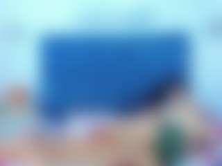 Live cam show with ALISA and ricardo - Black Hair on Camsoda