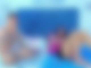 Live cam show with ALISA and ricardo - Black Hair on xxxlivecams.org