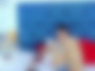 Live cam show with ALISA and ricardo - No Smoking on Camsoda
