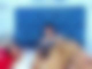 Live cam show with ALISA and ricardo - Green Eyes on Stripli.com