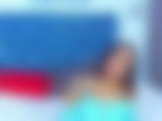 Spettacolo in cam dal vivo con ALISA and ricardo - Small Tits su Camsoda