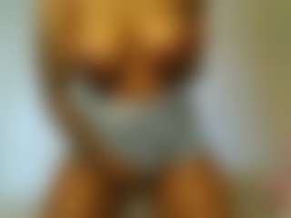 Live cam show with kate and noels - Lovely on CamwithHer