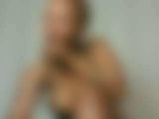 Live cam show with kate and noels - Smoke on CamSodaAdn