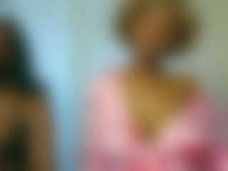 Live cam show with kate and noels - Smoke on chickslive.net