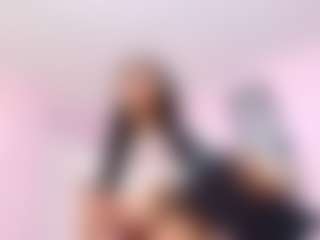 Live cam show with eliana-09 - Milk on CamSextacy
