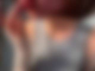 ElvinaClagg's Live Sex Cam Show