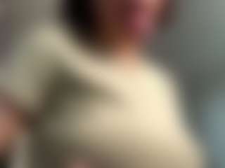 Live cam show with ElvinaClagg - Fake Tits on Camsoda