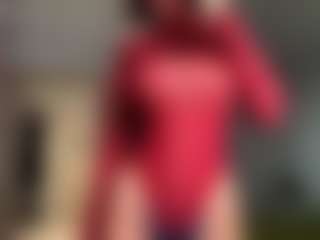 Live cam show with ElvinaClagg - Teen (18+) on camwithhim.com