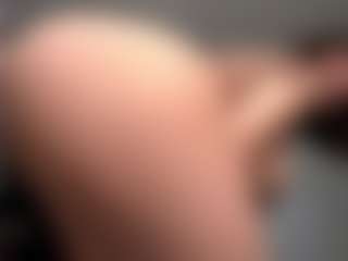 Live cam show with ElvinaClagg - Orgasm on Camsoda