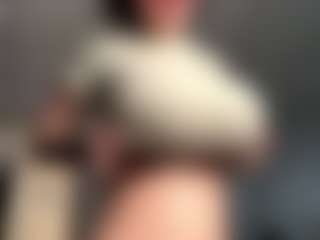 Live cam show with ElvinaClagg - Tease on Camsoda