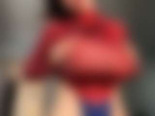 ElvinaClagg's Live Sex Cam Show