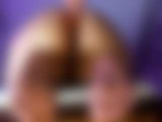 gabymiller22's Live Sex Cam Show