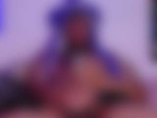 Live cam show with Santiago-Thompson - Orgasm on Camsoda