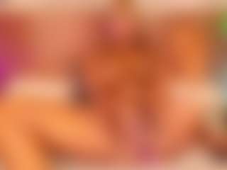 Live cam show with Alison Moon - Toys on MyBangCams
