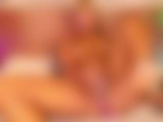 Live cam show with Alison Moon - Blonde Hair on MyBangCams