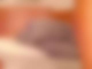 Live cam show with Alison Moon - Cum on crypto-cams
