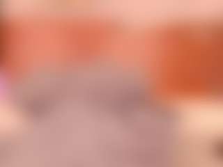 Live cam show with Alison Moon - Black on camtv