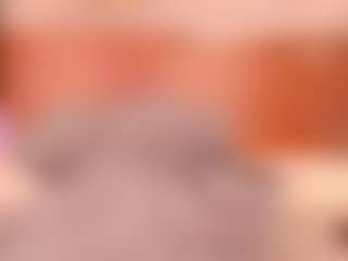 Live cam show with Alison Moon - Horny on UwU Esports