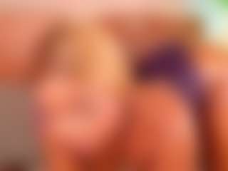 Live cam show with Alison Moon - Young Adult on Free Soda