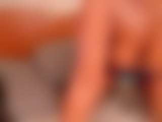 Live cam show with Alison Moon - College on UwU Esports