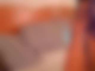 Live cam show with Alison Moon - Blonde Hair on Camsoda Late Night