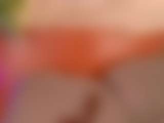 Live cam show with Alison Moon - Teen (18+) on Camsoda
