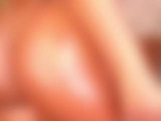 Live cam show with Alison Moon - Ebony on mypornchat.com