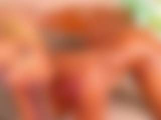 Live cam show with Alison Moon - Ebony on Milfs Live | colombia