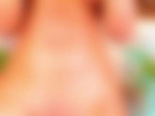 Live cam show with Alison Moon - Blonde Hair on Camiplay Live