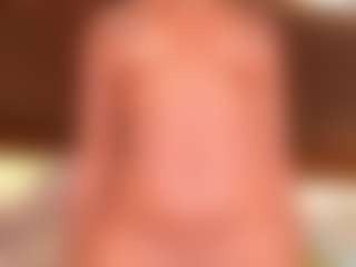 Live cam show with Alison Moon - Cute on pussylord.com