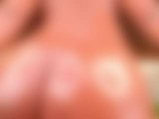 Live cam show with Alison Moon - Cute on SinfulBabes