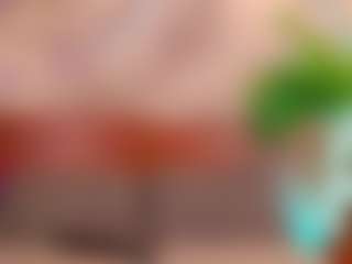 Live cam show with Alison Moon - Ebony Teen (18+) on Camsoda.co