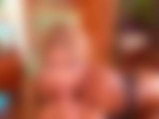 Live cam show with Alison Moon - Foot Fetish Black on x69.live