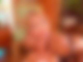 Live cam show with Alison Moon - Tease Ebony on Camversity | colombia