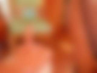 Live cam show with Alison Moon - Bedroom on livesuperchat.net