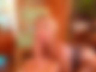 Live cam show with Alison Moon - Blonde Hair College on Camversity