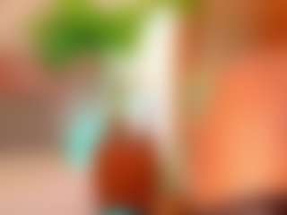 Live cam show with Alison Moon - Ebony College on MyBangCams