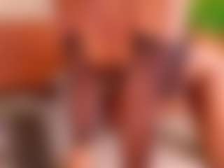 Live cam show with Alison Moon - Bedroom Black on intimatelivegirls.com