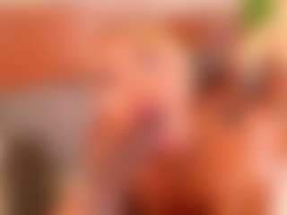 Live cam show with Alison Moon - Bedroom Black on Dolls Live