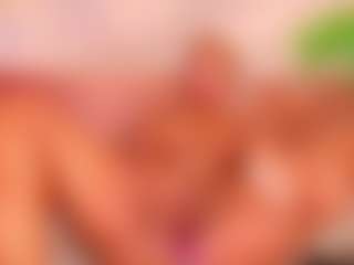 Alison Moon's Live Sex Cam Show