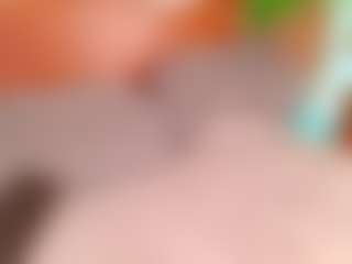 Live cam show with Alison Moon - Thick on Camsoda