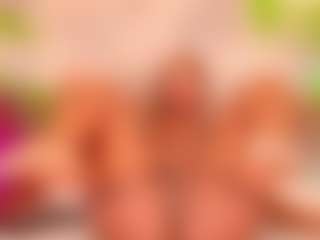 Live cam show with Alison Moon - Ebony on Camsoda | colombia